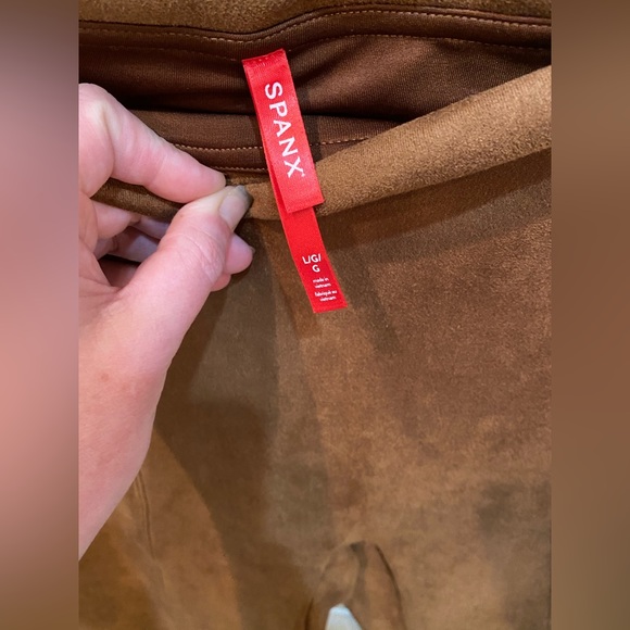 Spanx suede leggings NWT. Size Large. - Picture 3 of 9